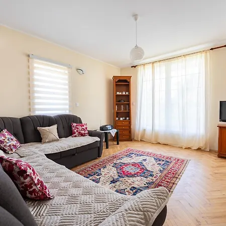 Jago * Podgorica